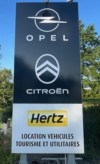 Location véhicules tourisme et utilitaires La Ferté-Bernard